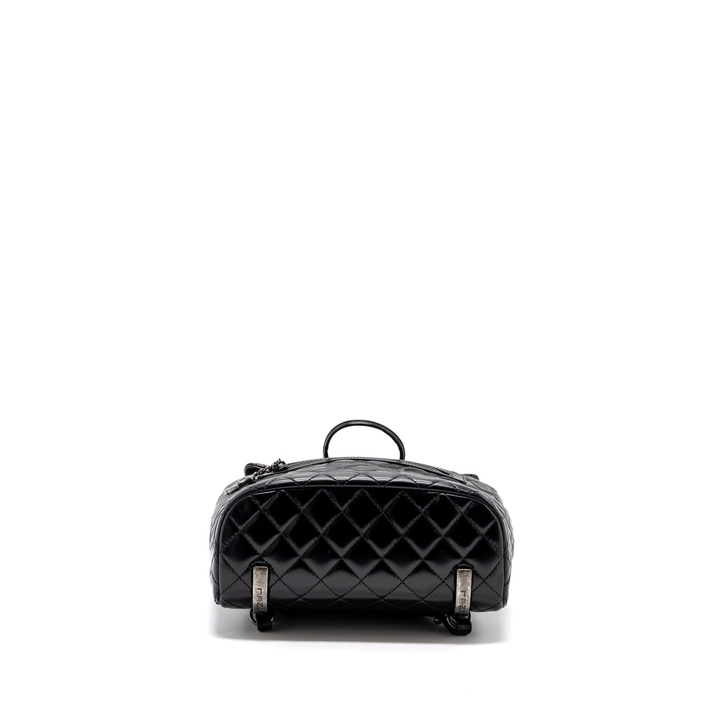 CHANEL Large QUILTED Mountain  BACKPACK CALFSKIN BLACK