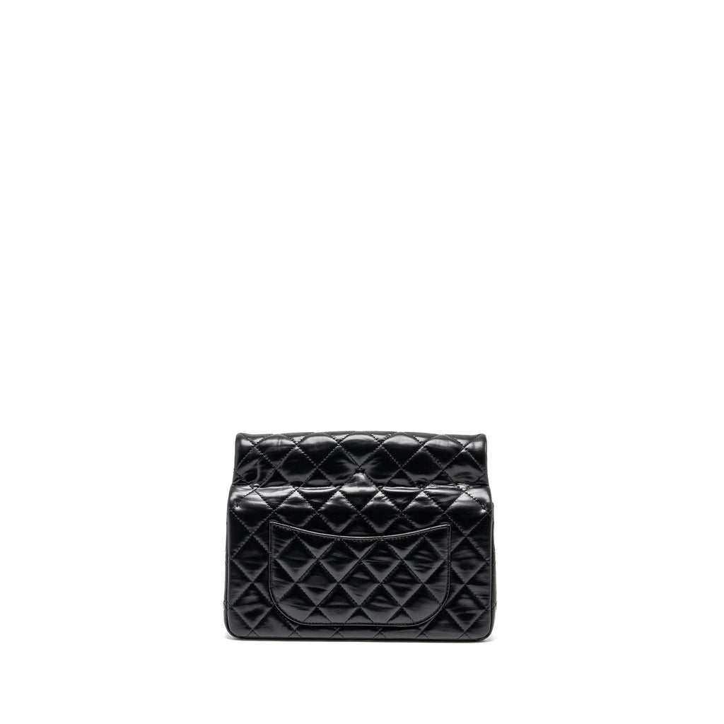 Chanel 23A classic flap clutch shiny calfskin black L (microchip)