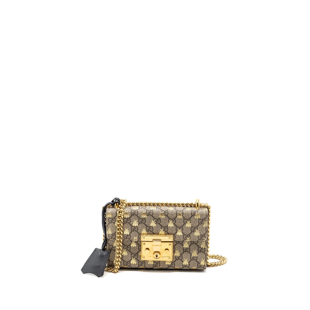 Gucci small padlock chain bag GG supreme canvas with Bee print beige / black