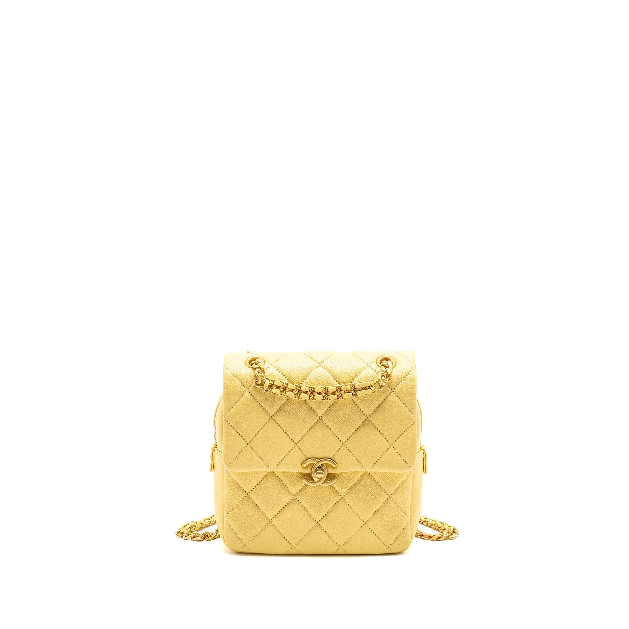 Chanel 22P quilted flap backpack caviar light yellow  (Microchip)