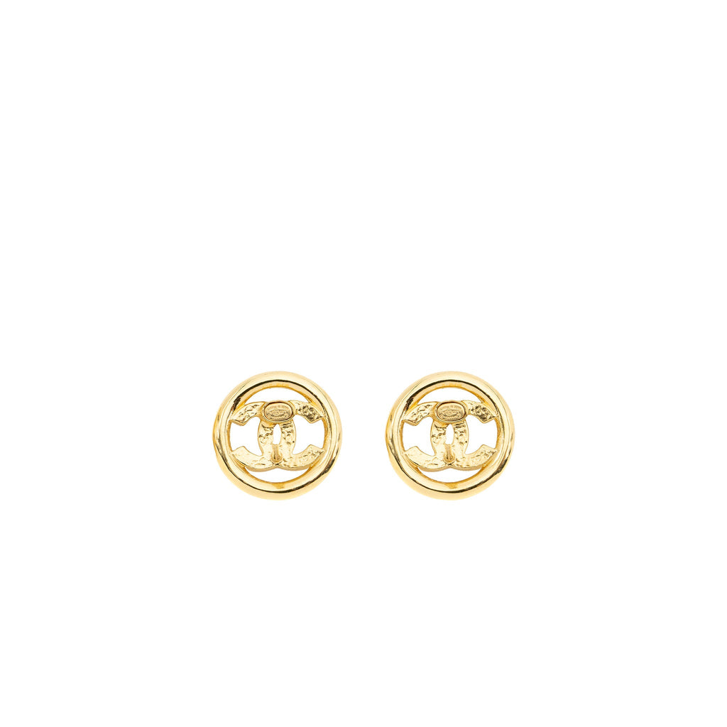 Chanel round CC Logo earrings