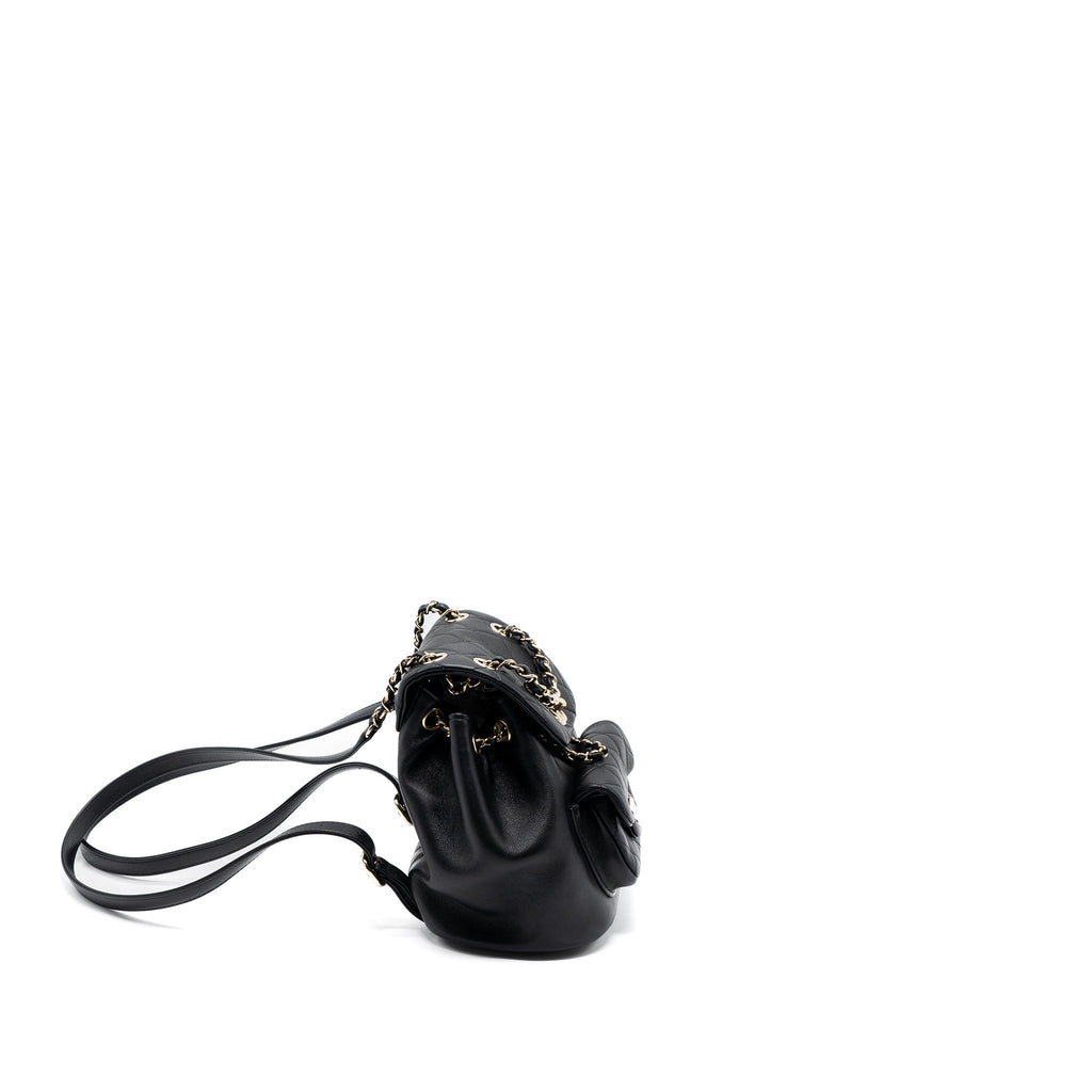 Chanel mini Duma backpack lambskin black L (microchip)