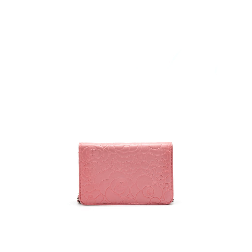 Chanel Camelia Wallet on chain Pink