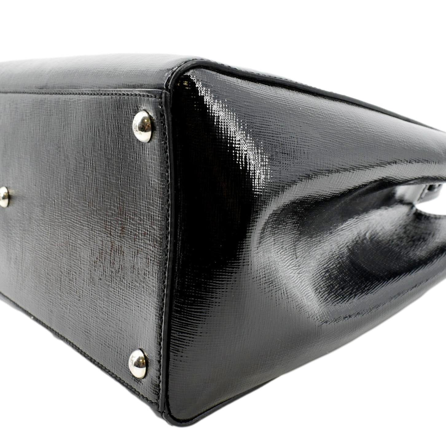 FENDI 2 Jours Patent Leather Shoulder Bag Black
