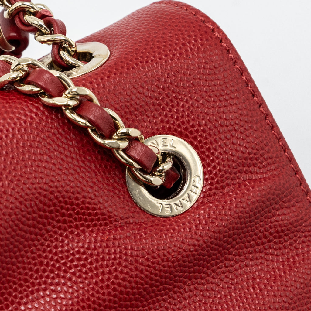 Chanel affinity backpack caviar red