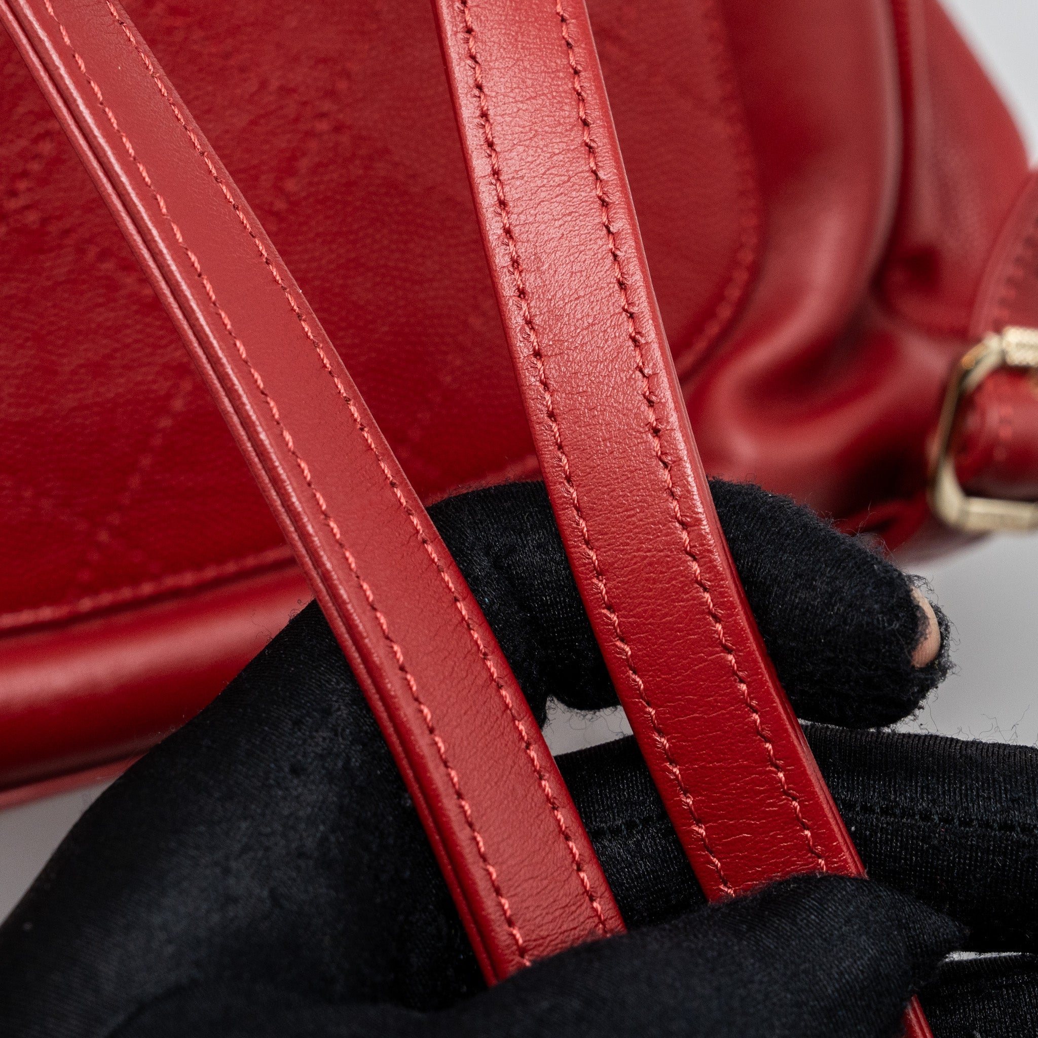 Chanel affinity backpack caviar red