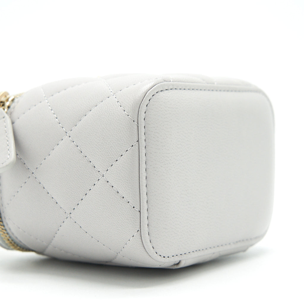 Chanel 21A Small handle Vanity with Chain Grey with