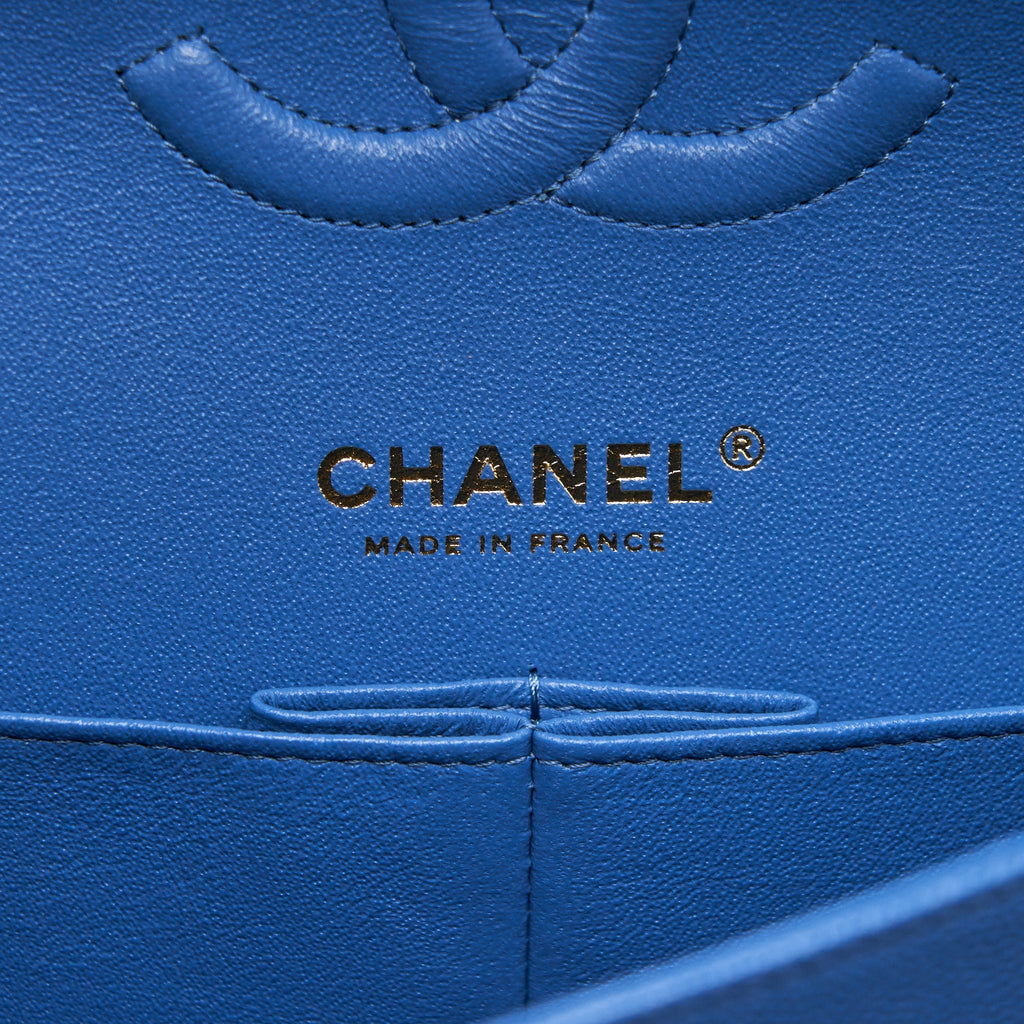 Chanel Medium Classic Double Flap 25cm Blue Caviar L