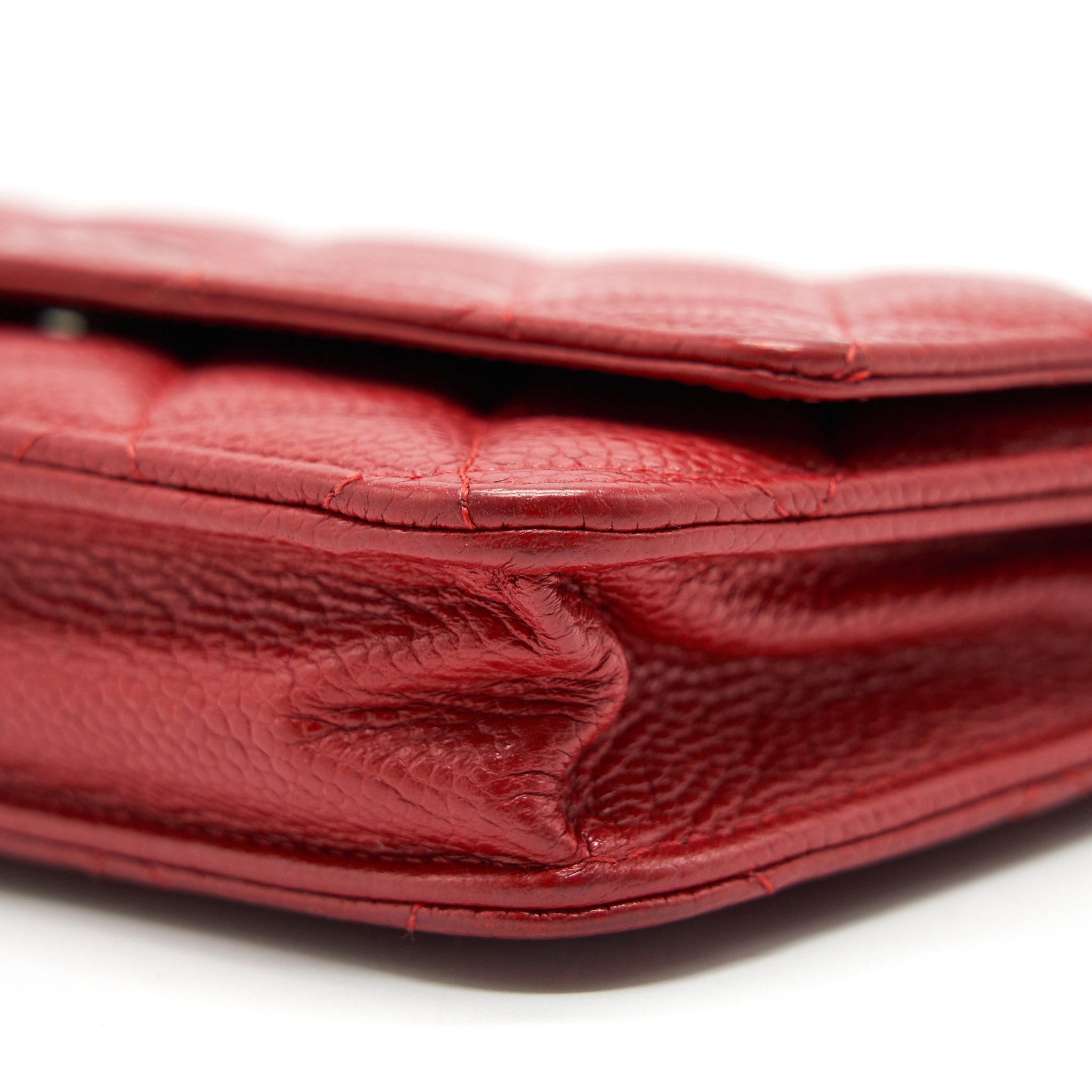 Chanel Wallet on chain Caviar Red with  serial 18