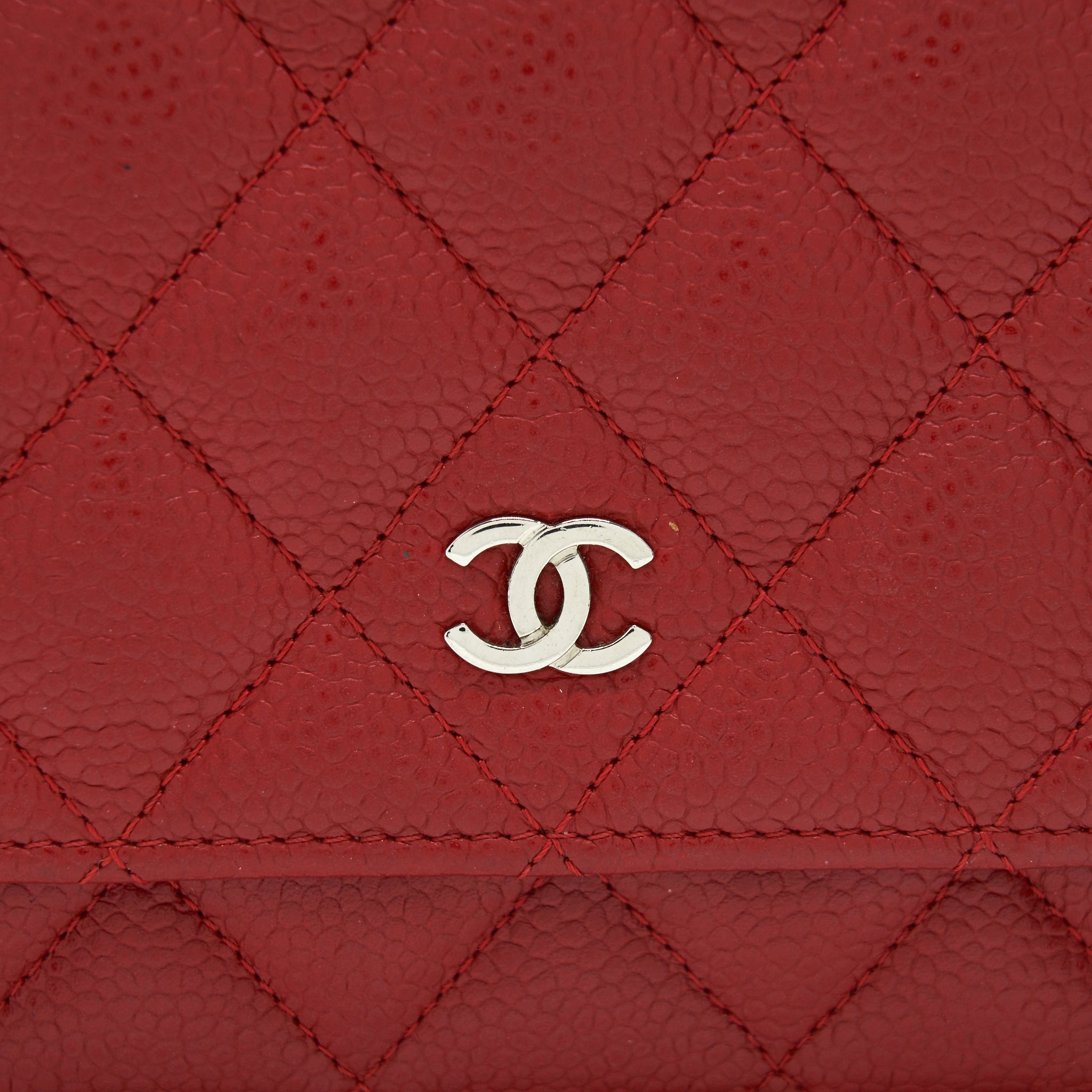 Chanel Wallet on chain Caviar Red with  serial 18