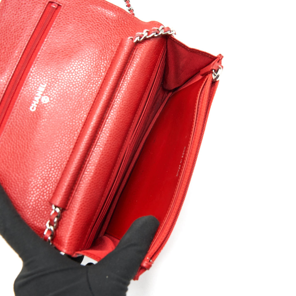 Chanel Wallet on chain Caviar Red with  serial 18