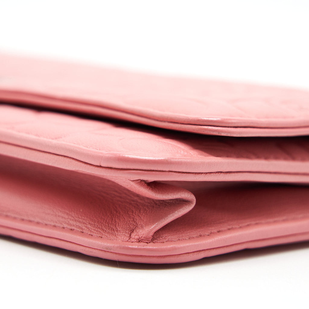 Chanel Camelia Wallet on chain Pink