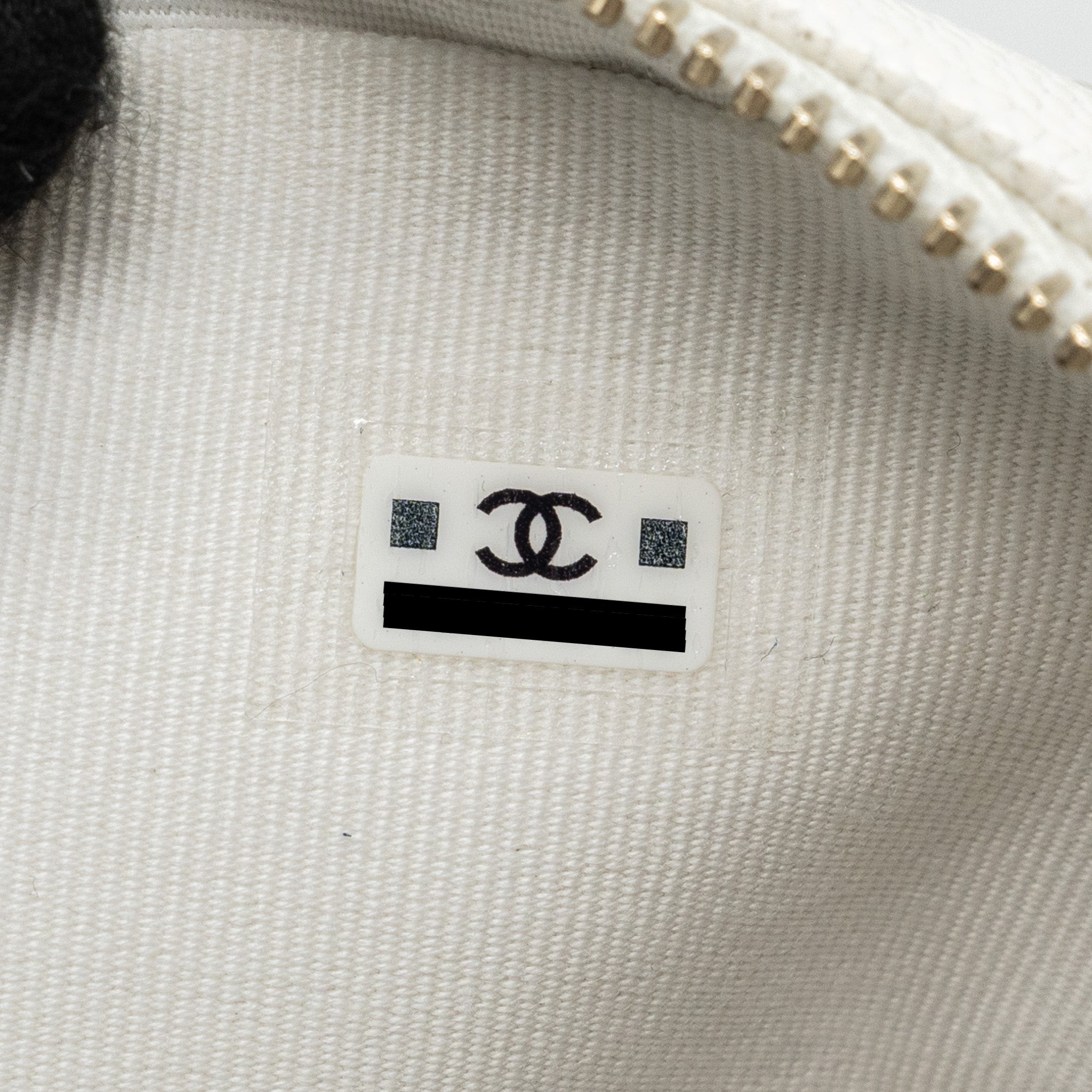 Chanel 24C Mini Backpack/Crossbody Bag Caviar White L (Microchip)