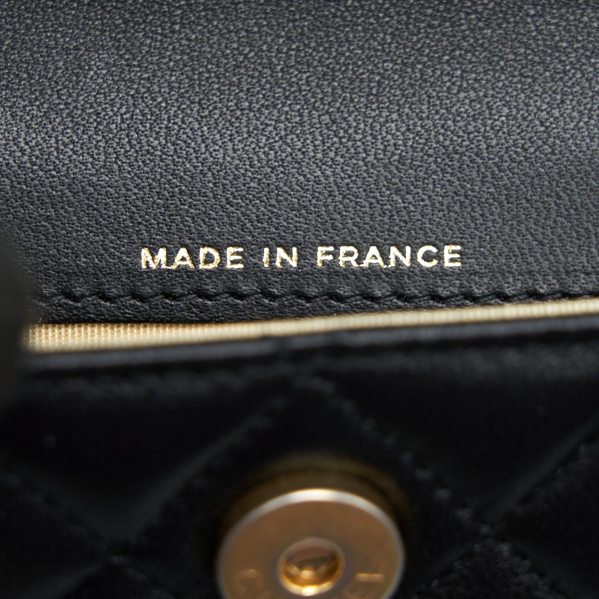 Chanel Pearl Crush Mini Flap  Holder Belt Bag