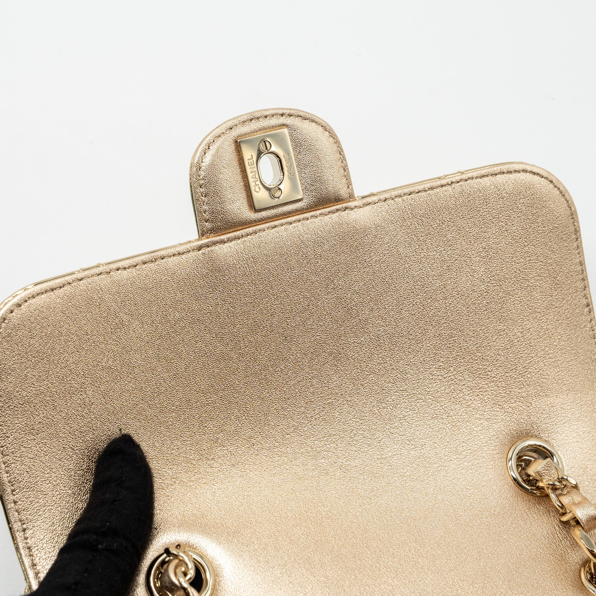 Chanel 24C backpack with star patent gold L (microchip)