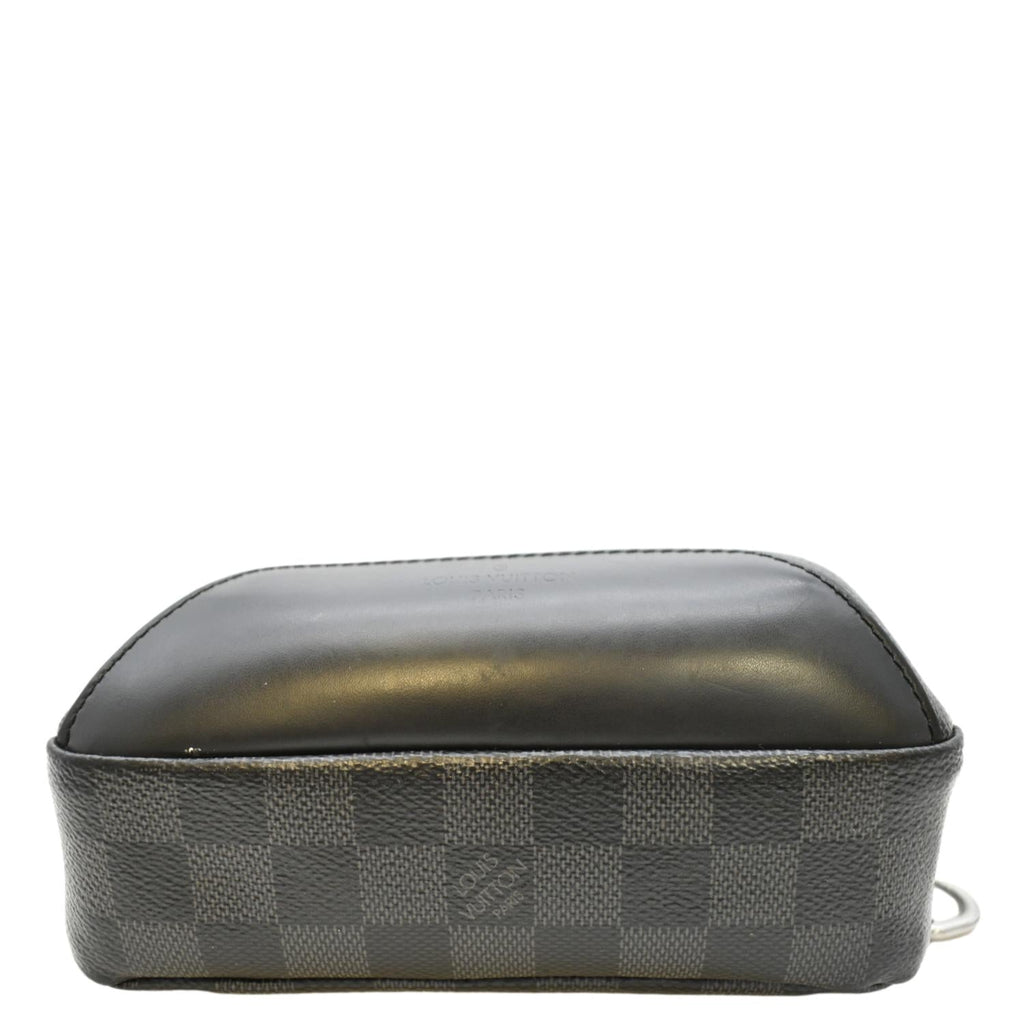 LOUIS VUITTON Avenue Sling Damier Graphite Backpack Grey