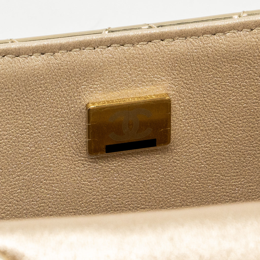 Chanel 24C backpack with star patent gold L (microchip)
