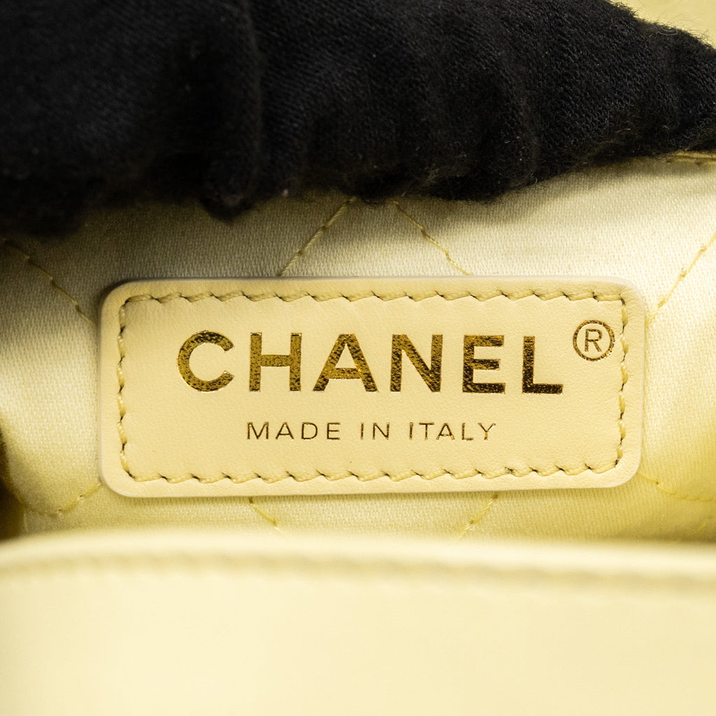Chanel 23P Small 22 Backpack Shiny Calfskin Light Yellow Brushed (Microchip)
