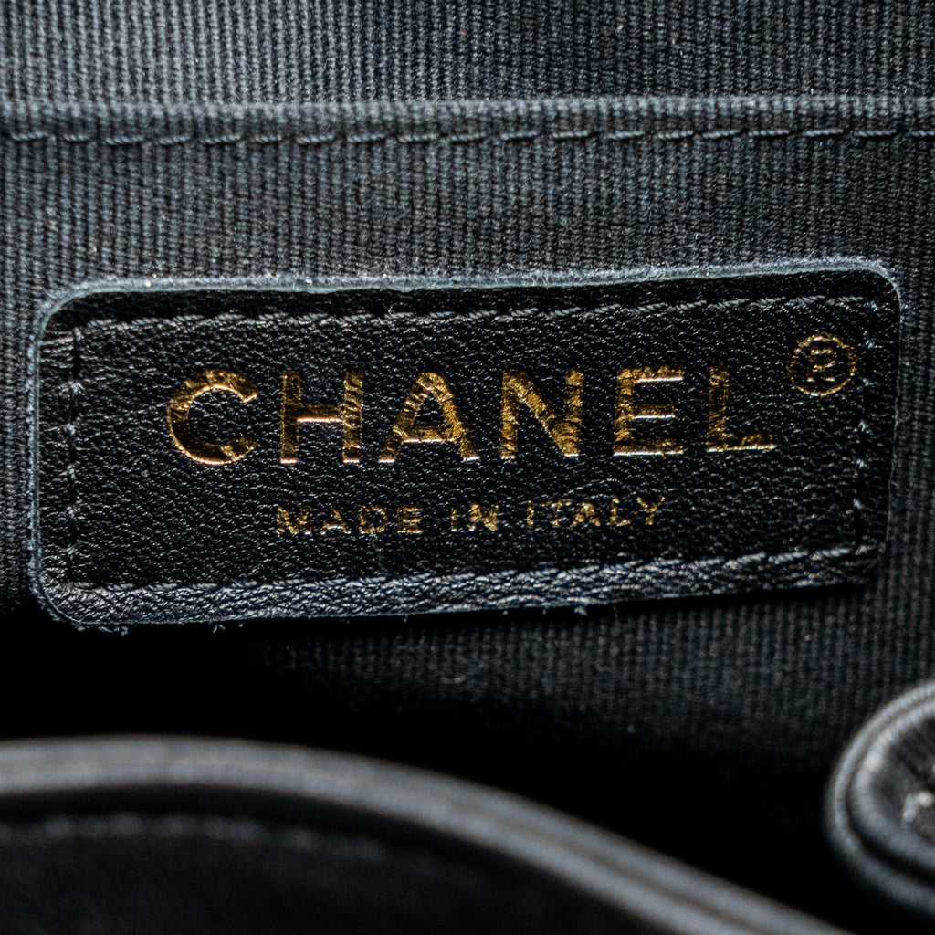 Chanel mini Duma backpack lambskin black L (microchip)