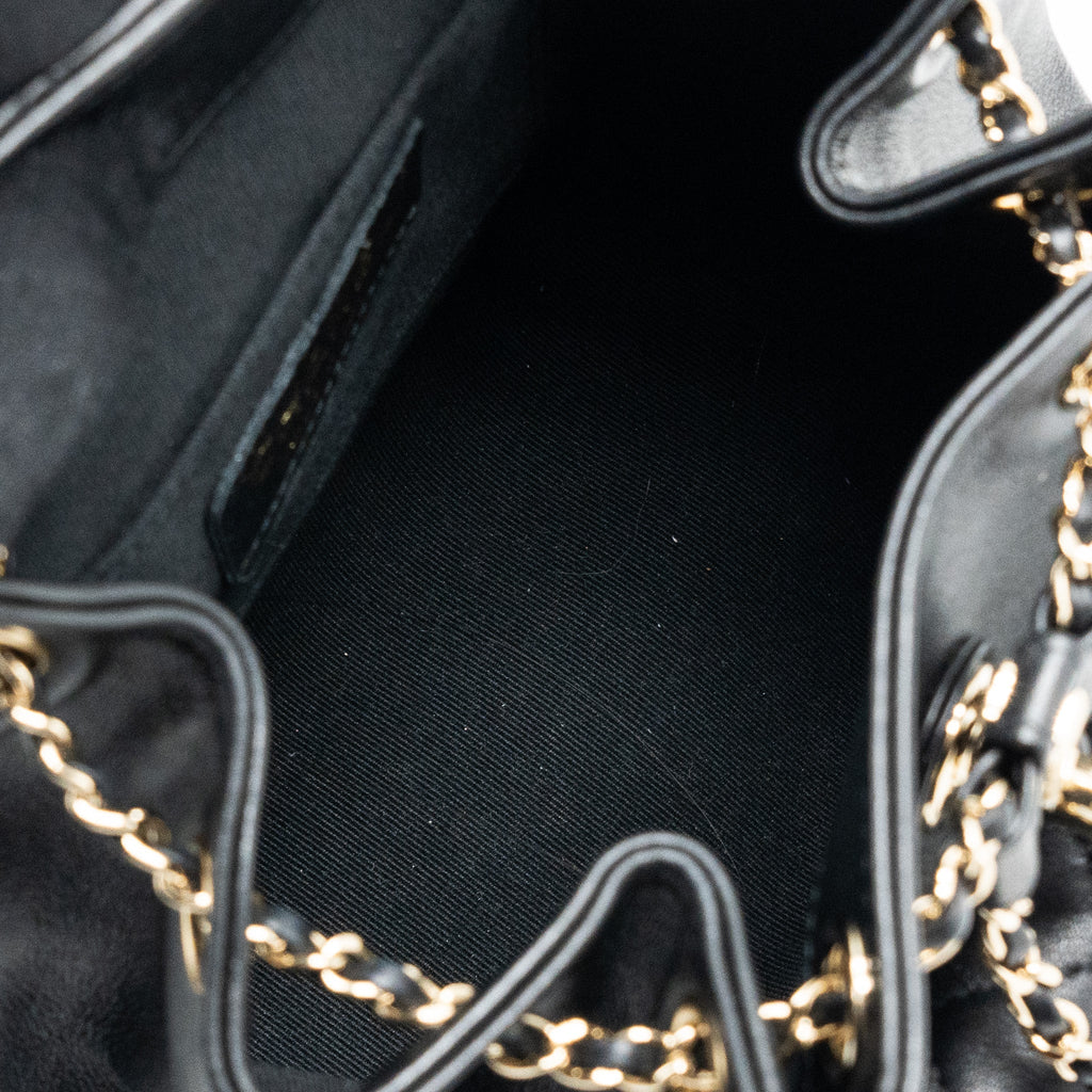 Chanel mini Duma backpack lambskin black L (microchip)