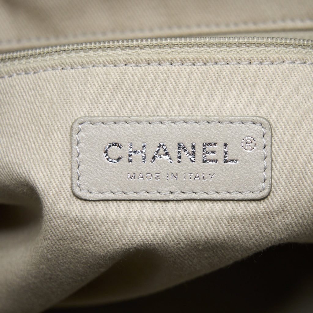 Chanel 31 Rue Cambon Bucket Backpack Multicolour