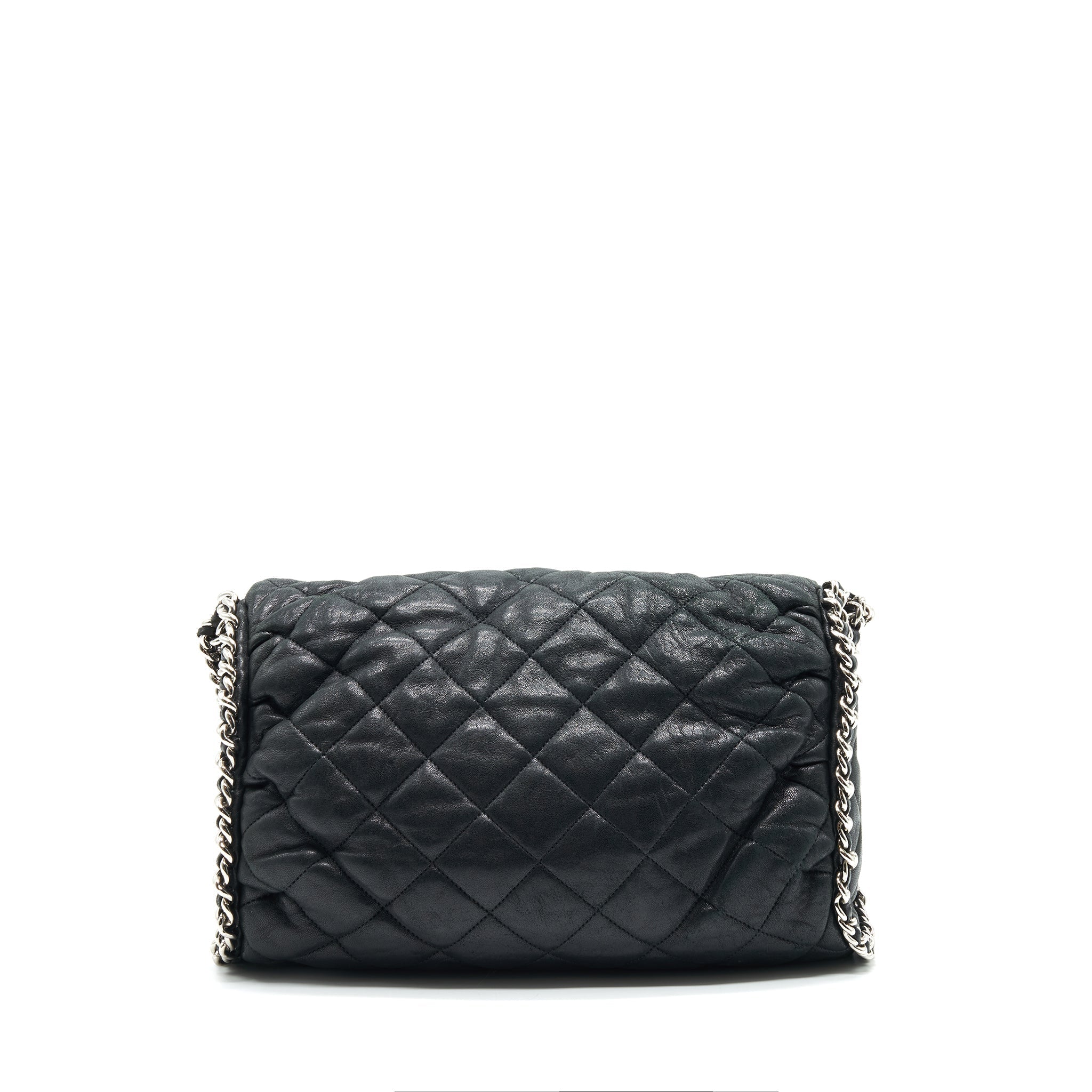 Chanel quilted leather with Chain Shoulder Bag Black