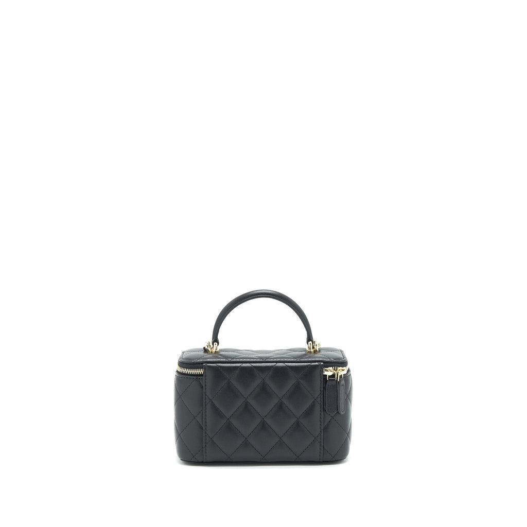 Chanel 21K Top Handle Rectangular Vanity With Chain Black L