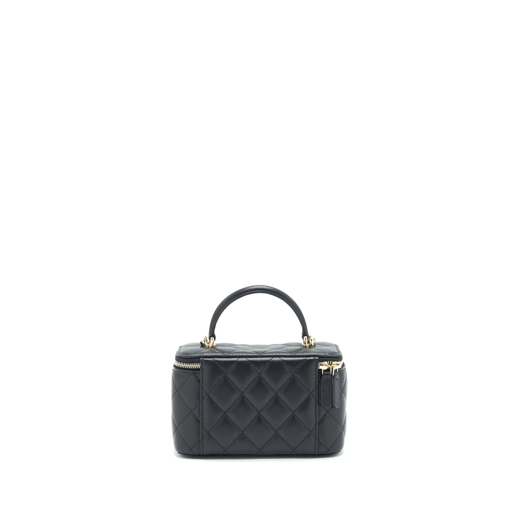 Chanel 21K top handle rectangular Vanity with chain Black L