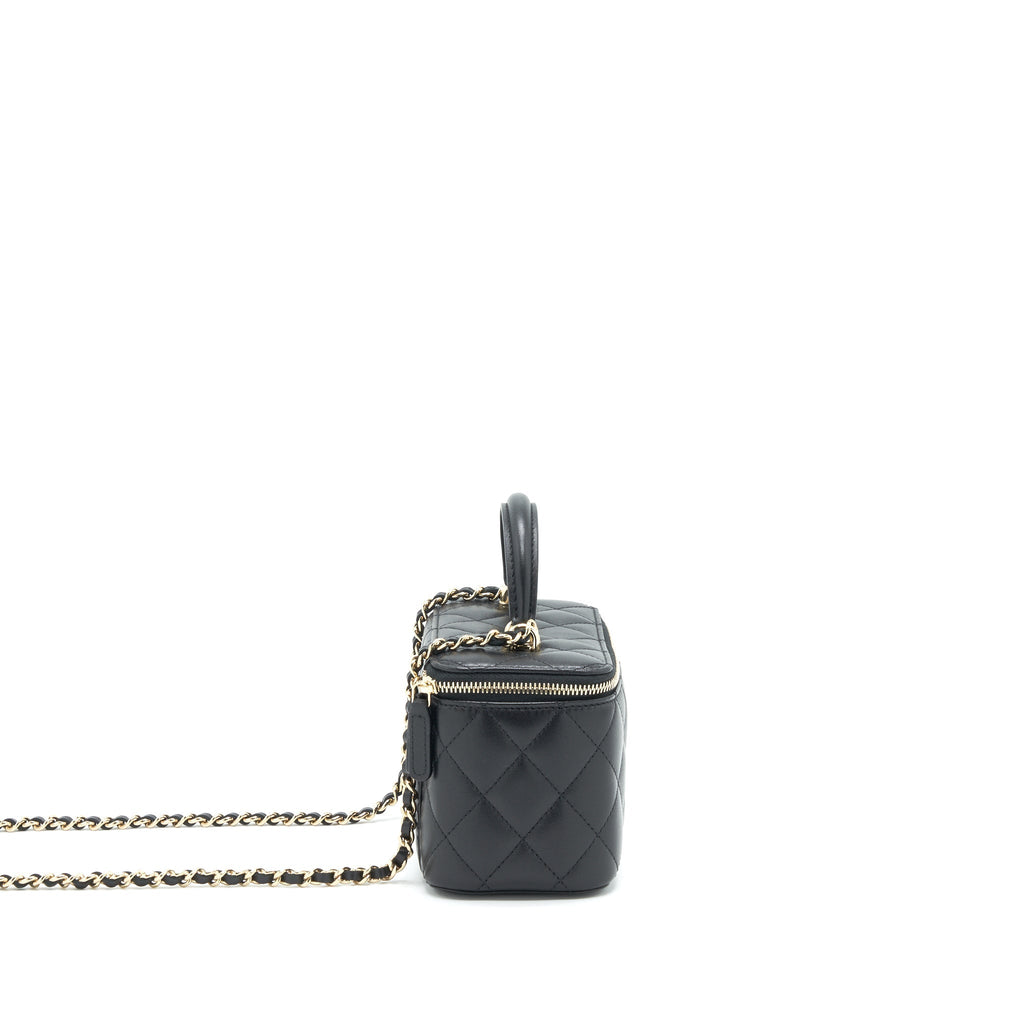 Chanel 21K top handle rectangular Vanity with chain Black L