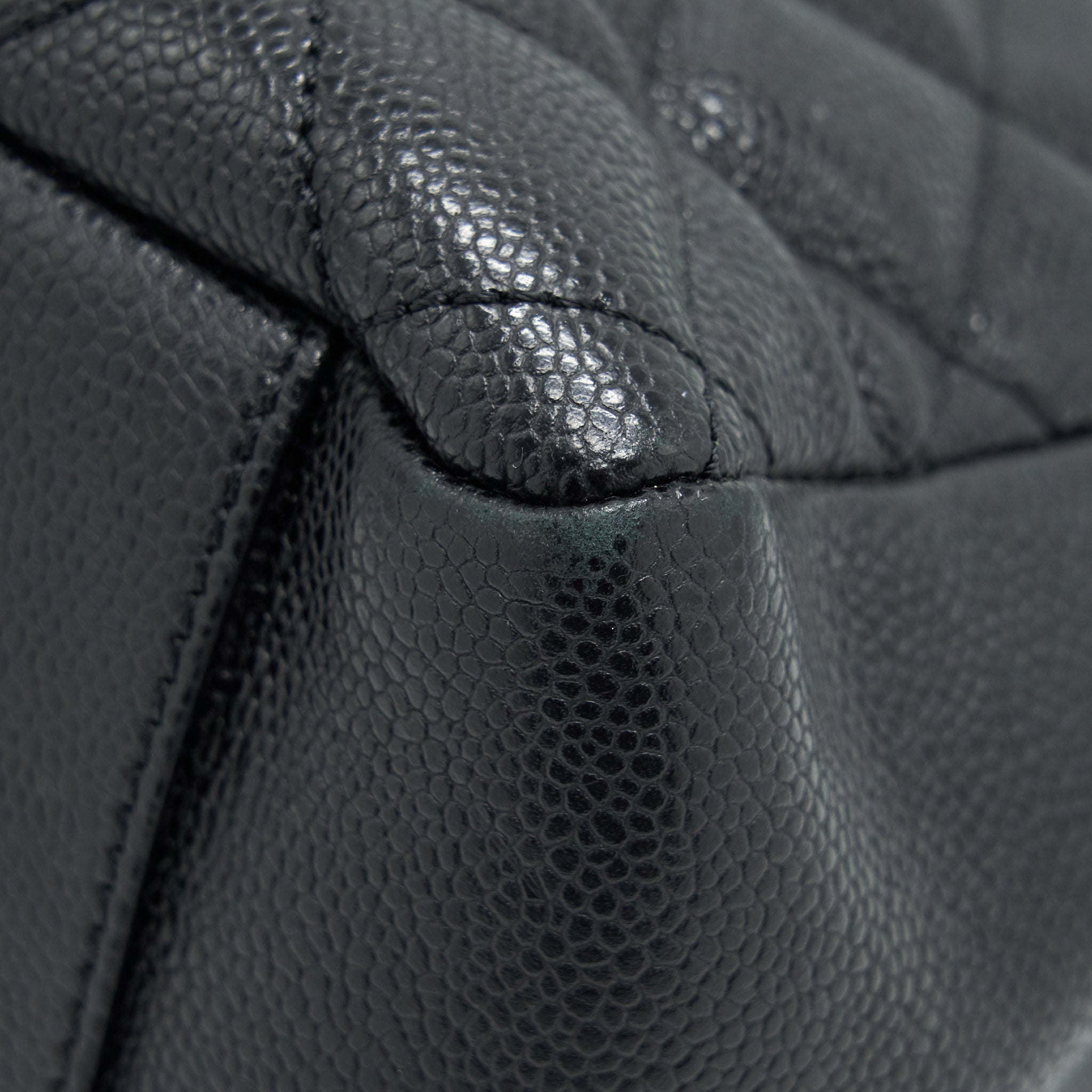 Chanel Grand Shopping Tote Caviar Black  serial 17