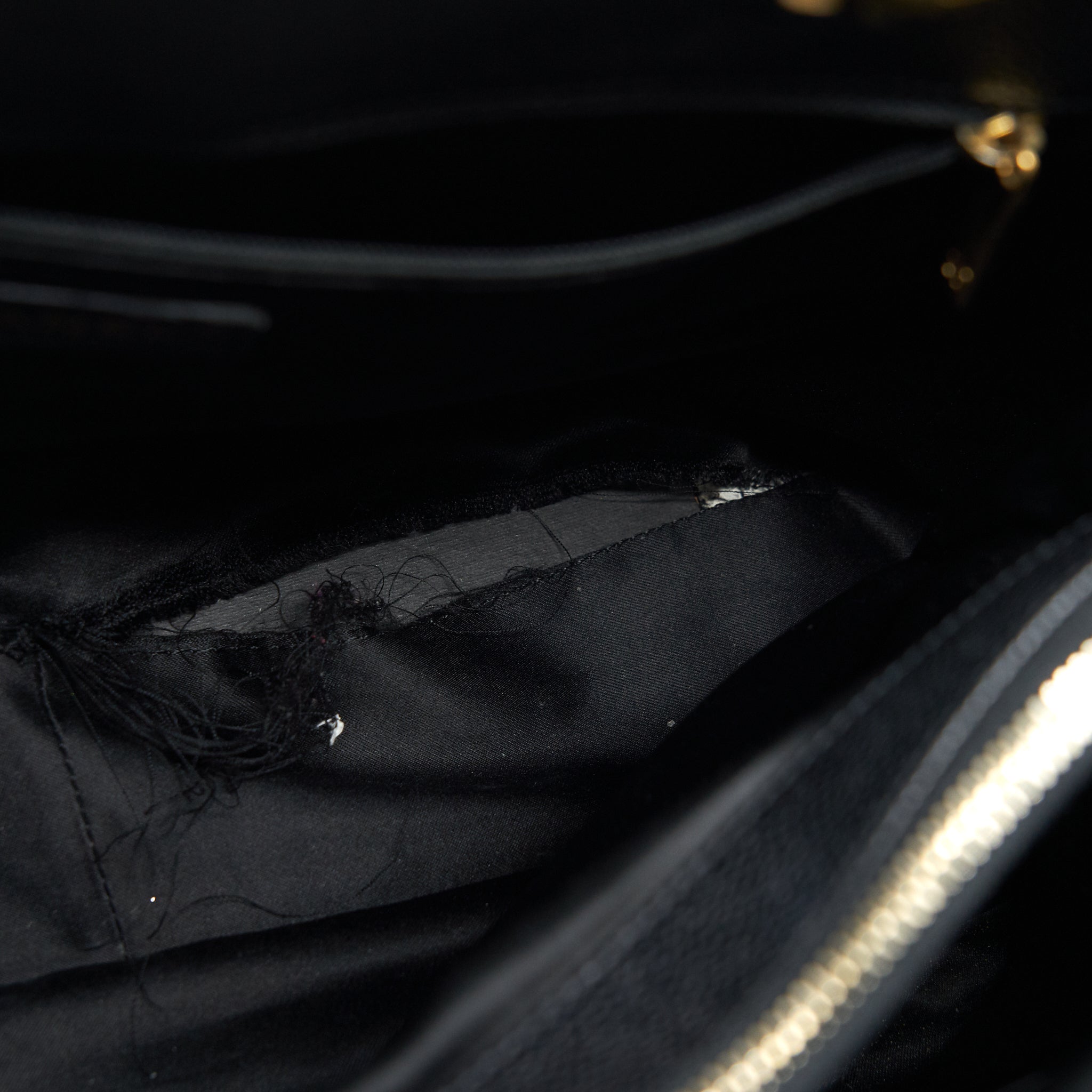 Chanel Grand Shopping Tote Caviar Black  serial 17
