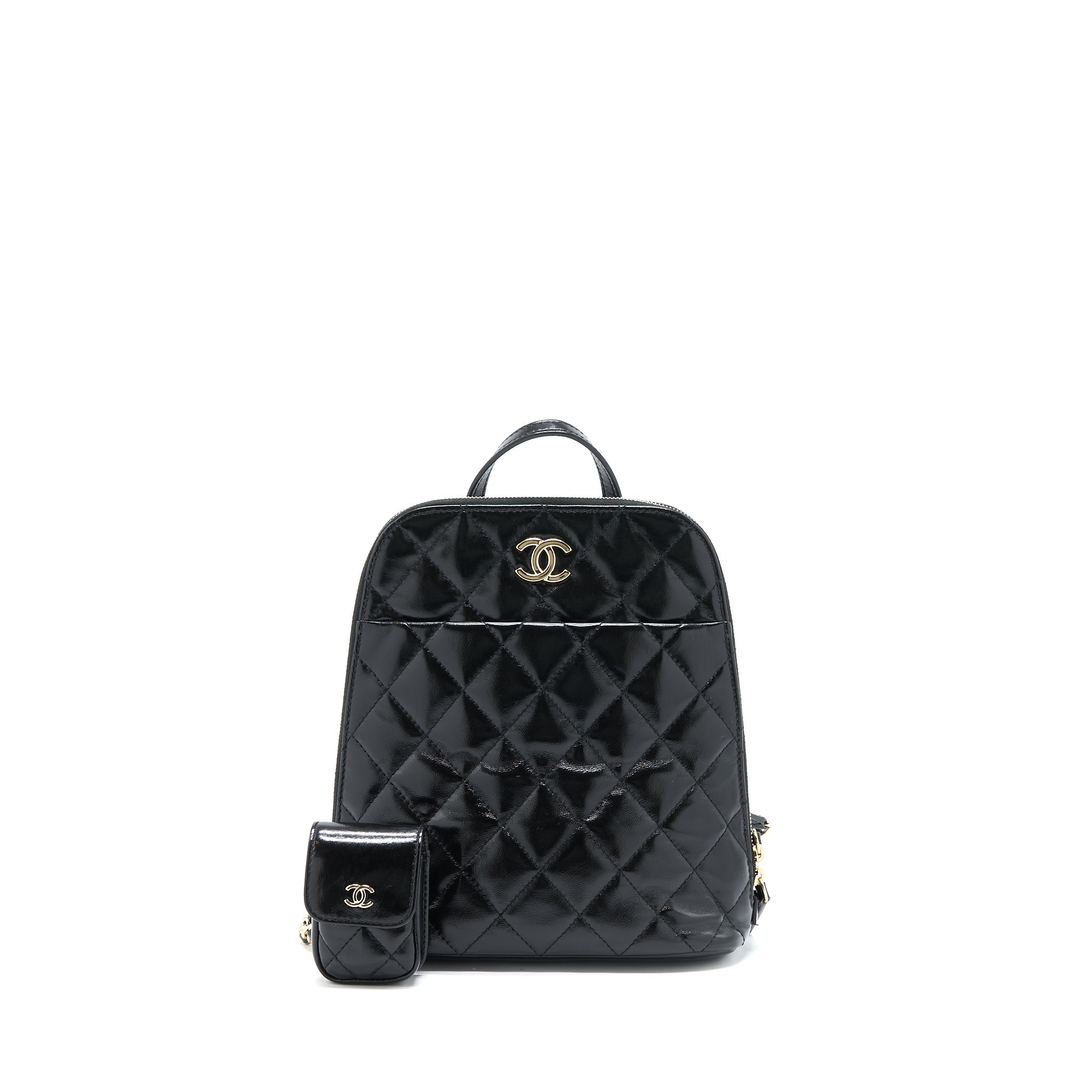 Chanel 22A Quilted Backpack Shiny Calfskin Black L (Microchip)