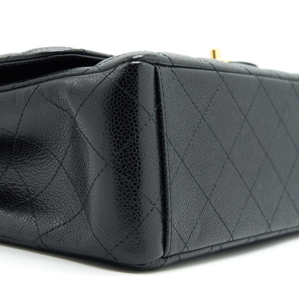 Chanel Maxi Classic Double Flap Caviar black  serial 20
