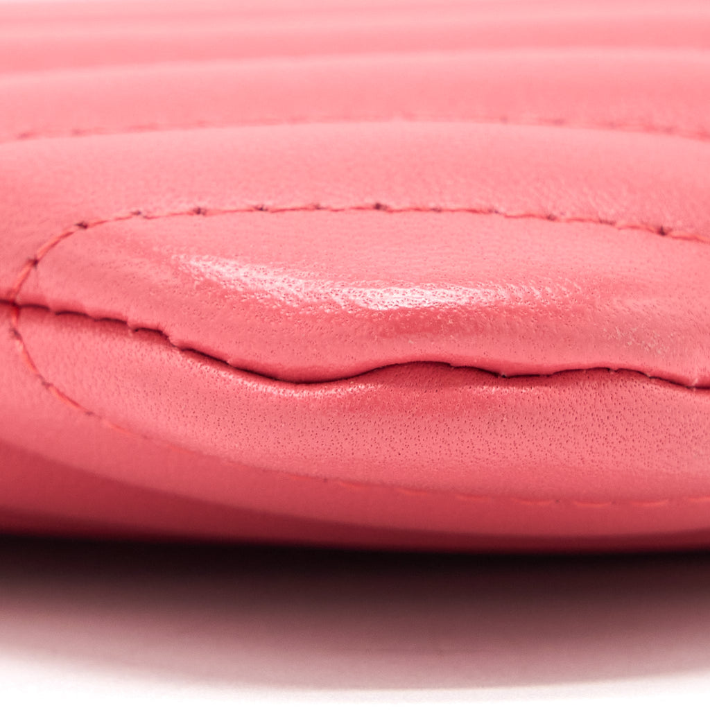Chanel Chevron Clutch Lambskin Pink L