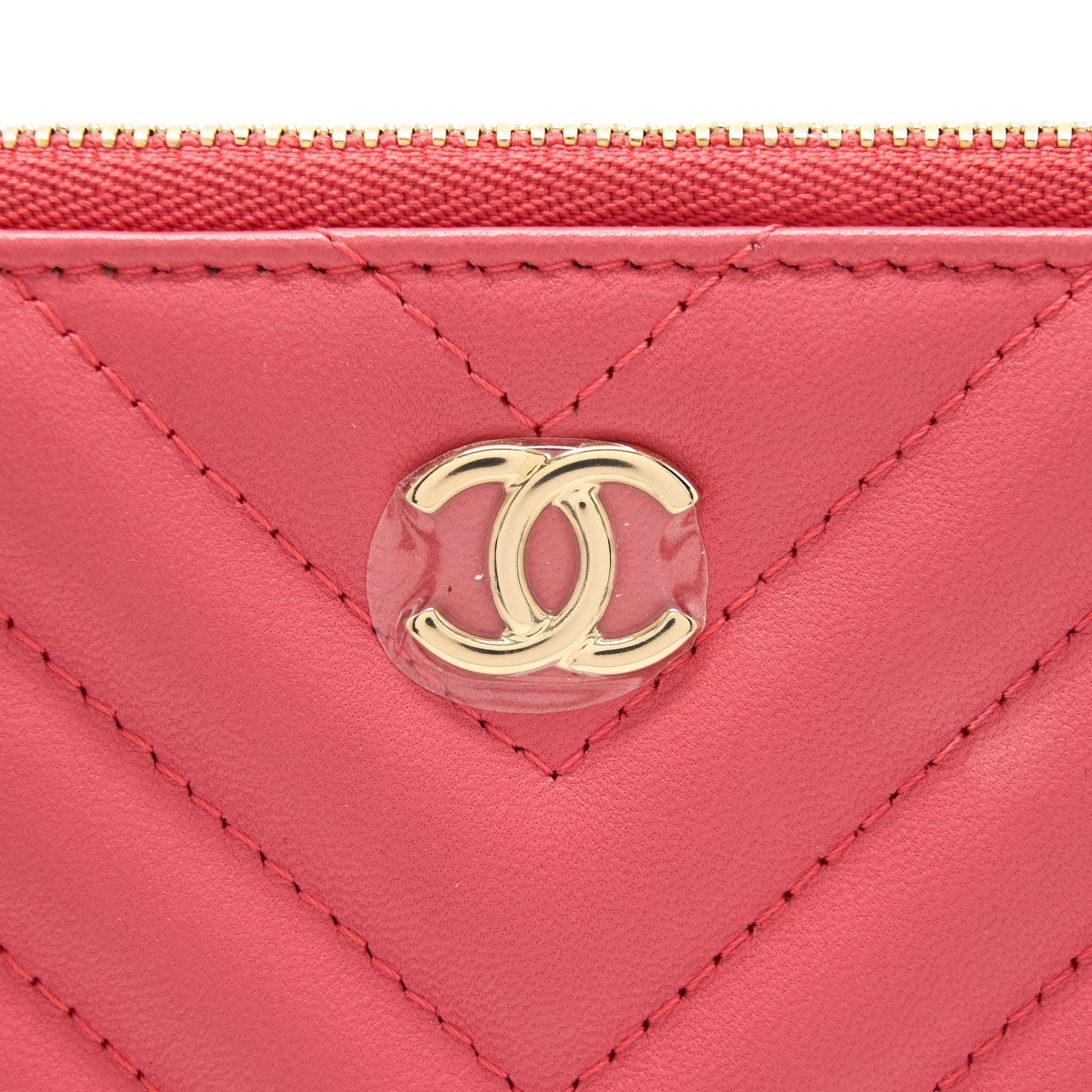 Chanel Chevron Clutch Lambskin Pink L