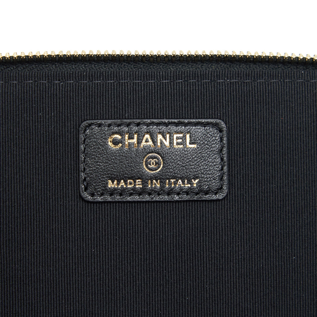 Chanel 21K top handle rectangular Vanity with chain Black L