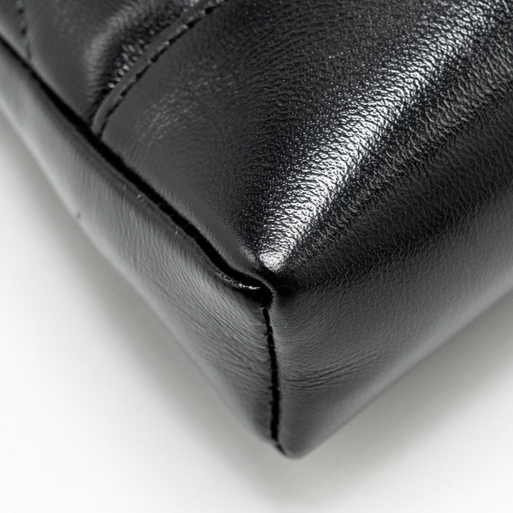 Chanel Mini 31 Clutch with Chain Shiny Lambskin Black L (Microchip)