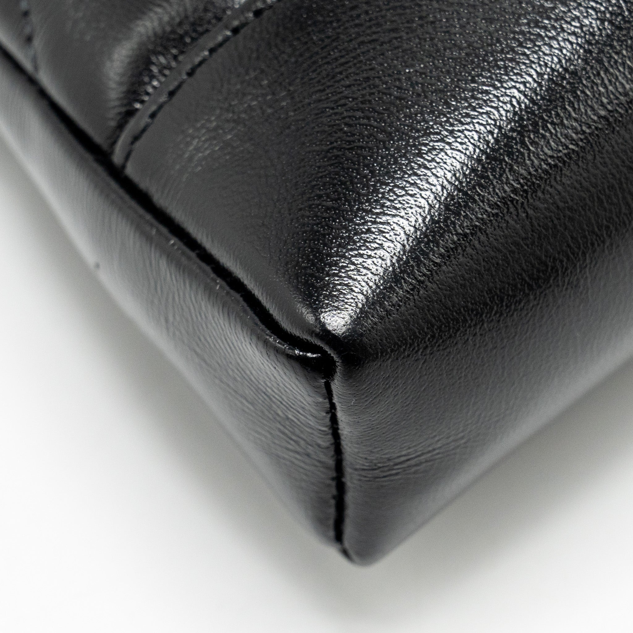 Chanel Mini 31 Clutch with Chain Shiny Lambskin Black L (Microchip)
