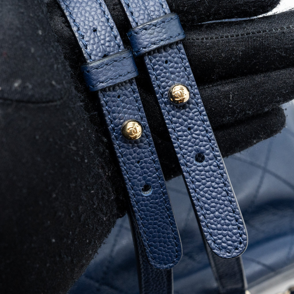 Chanel Drawstring Backpack Lambskin / Grained Calfskin Dark Blue L