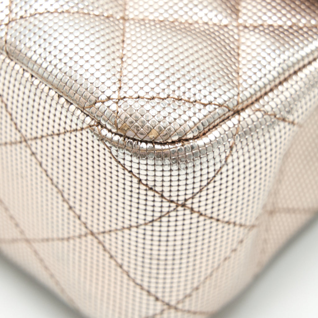 CHANEL SEASONAL MEDIUM FLAP BAG IN CHAMPAGNE PINK
