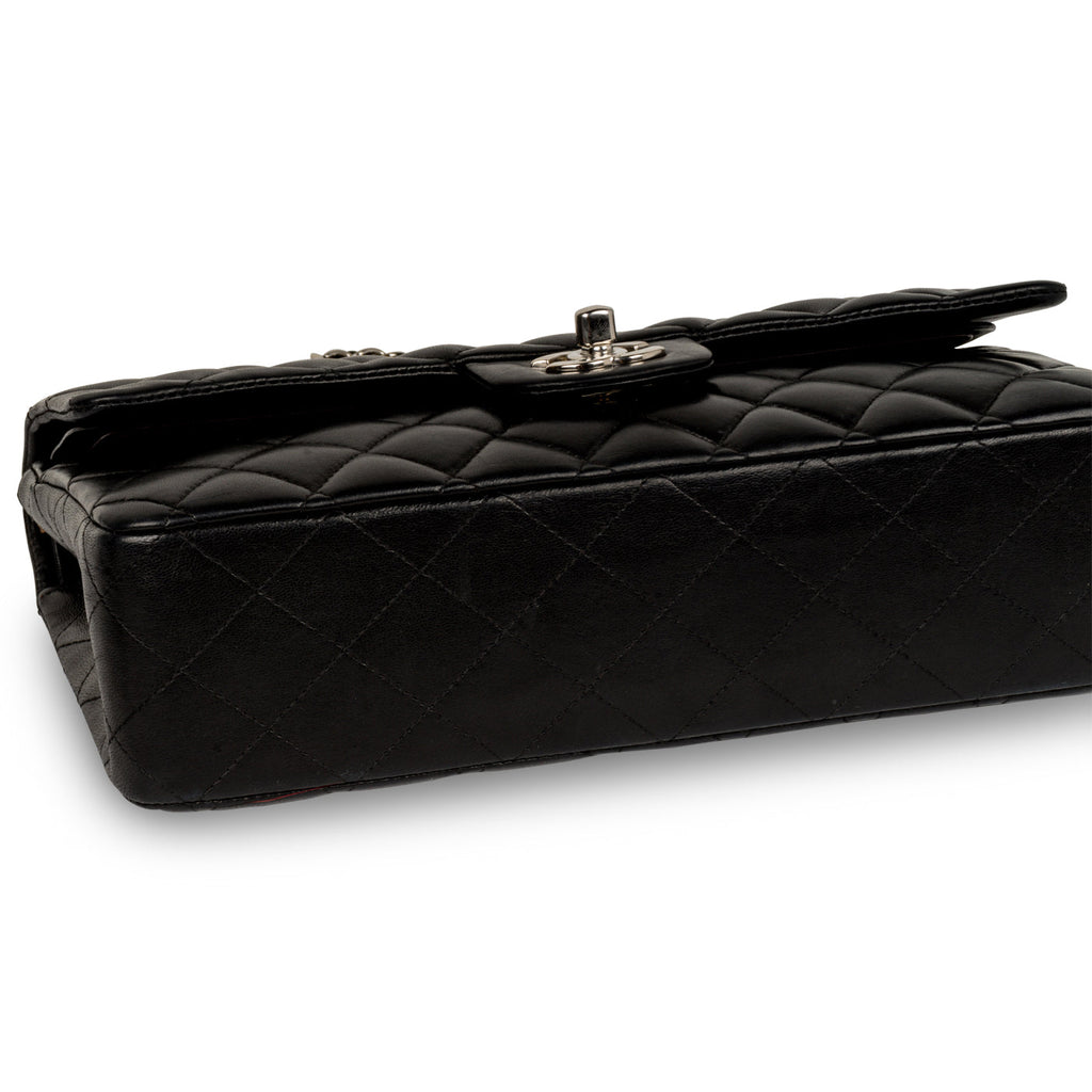 Chanel Classic Flap Bag - Medium