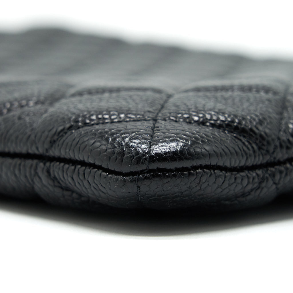 Chanel Caviar Pouch Black