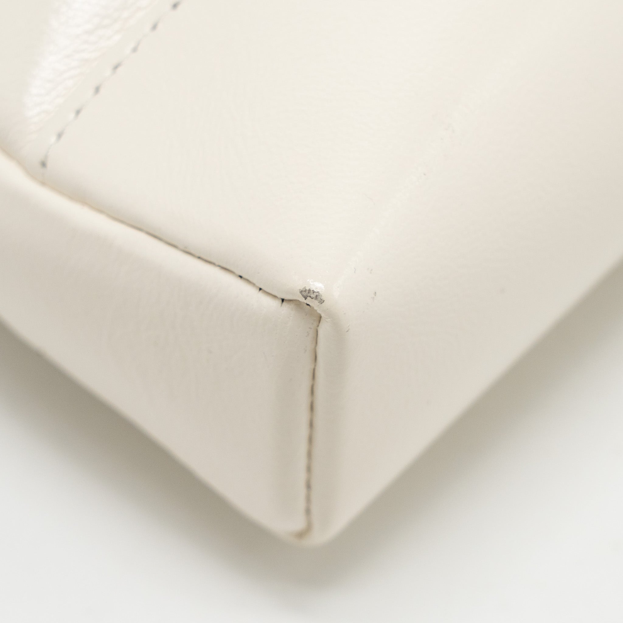 Chanel Mini 31 Clutch With Chain Shiny Lambskin White L (microchip)