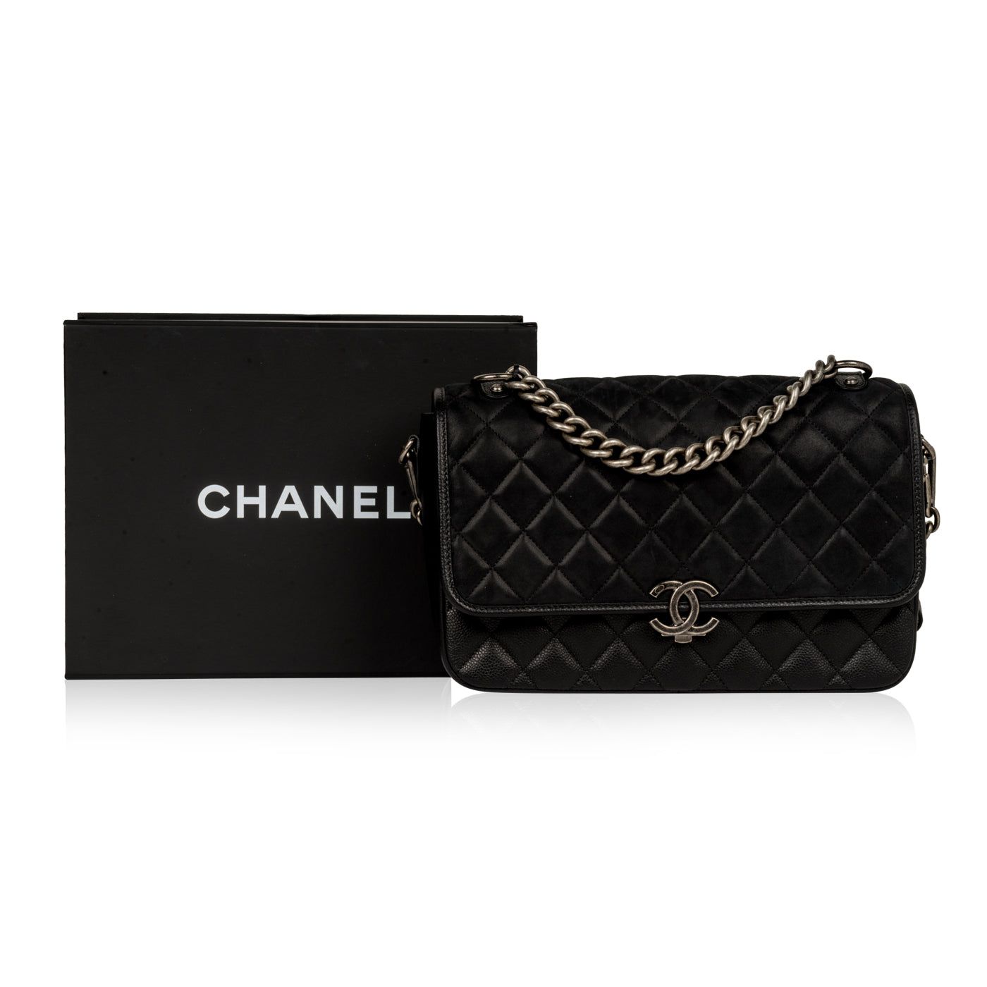 Chanel Caviar and Nubuck Messenger Bag
