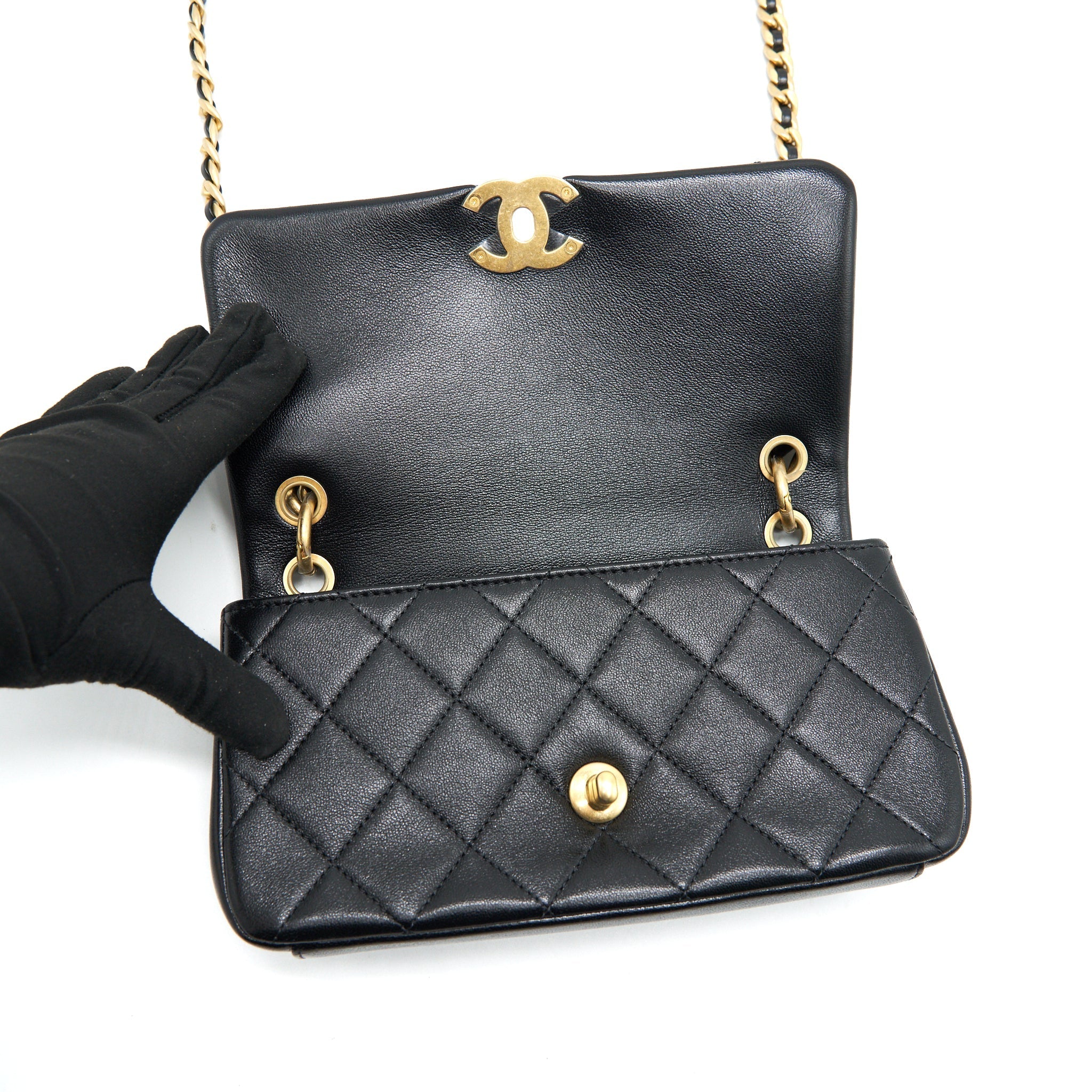 Chanel Shiny Lambskin Flap Bag Black