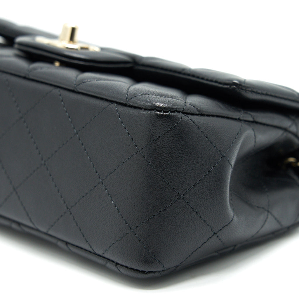 Chanel Mini Rectangular Flap Bag Black L Serial 30