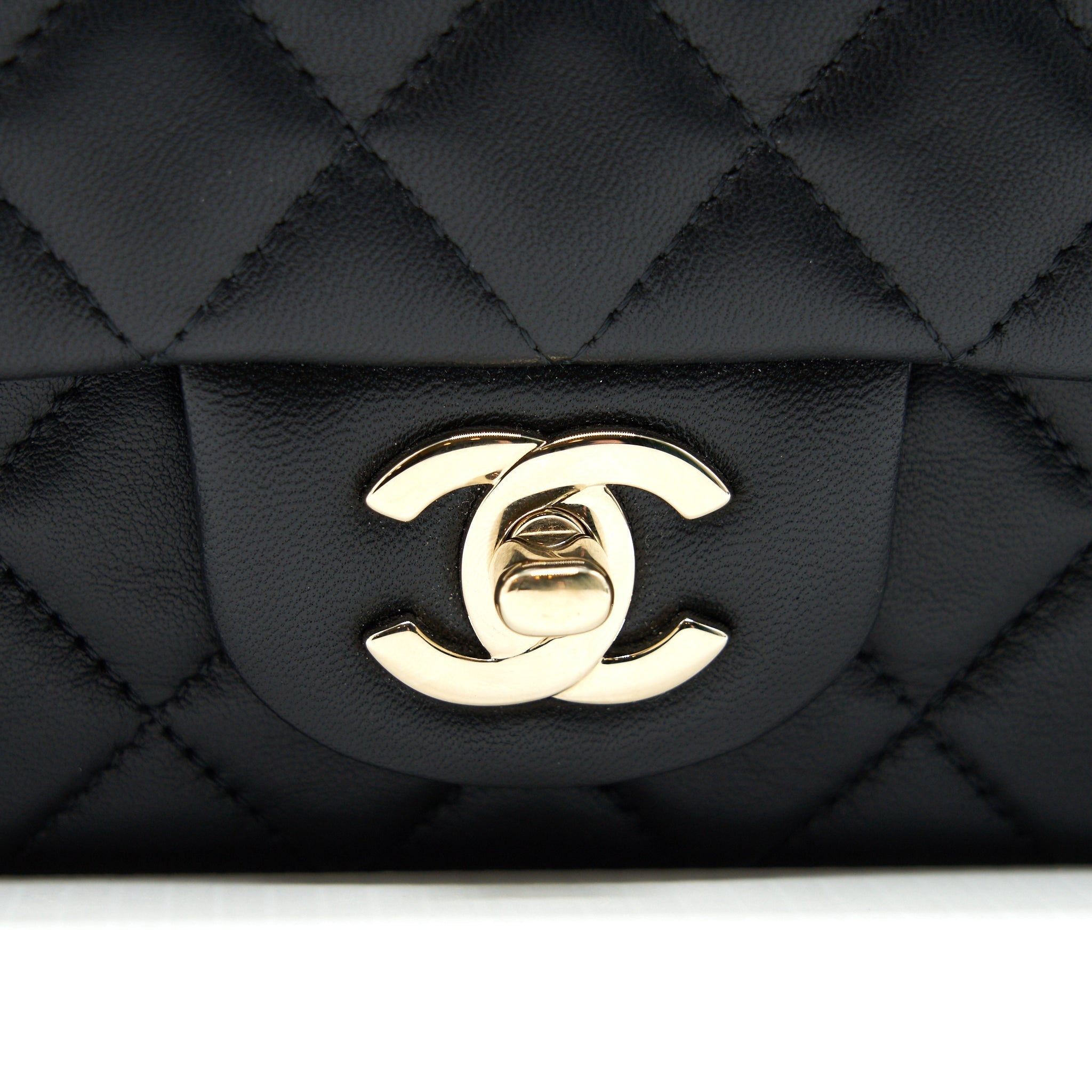 Chanel Mini Rectangular Flap Bag Black L Serial 30