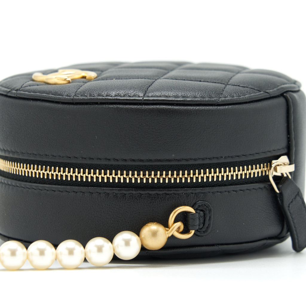Chanel Pearl Round Clutch With Chain Calfskin Black