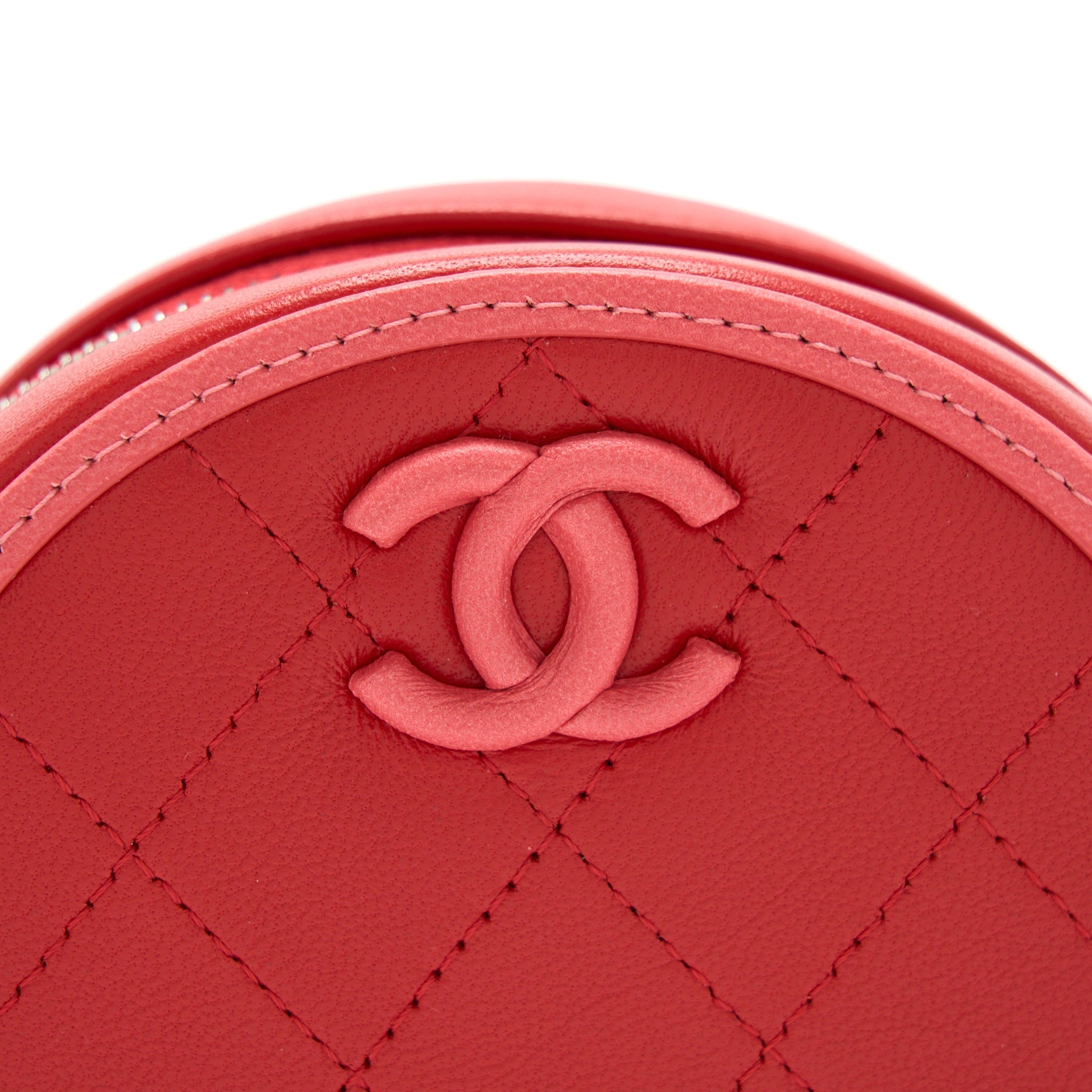 Chanel Round Crossbody Clutch Lambskin Red/Pink