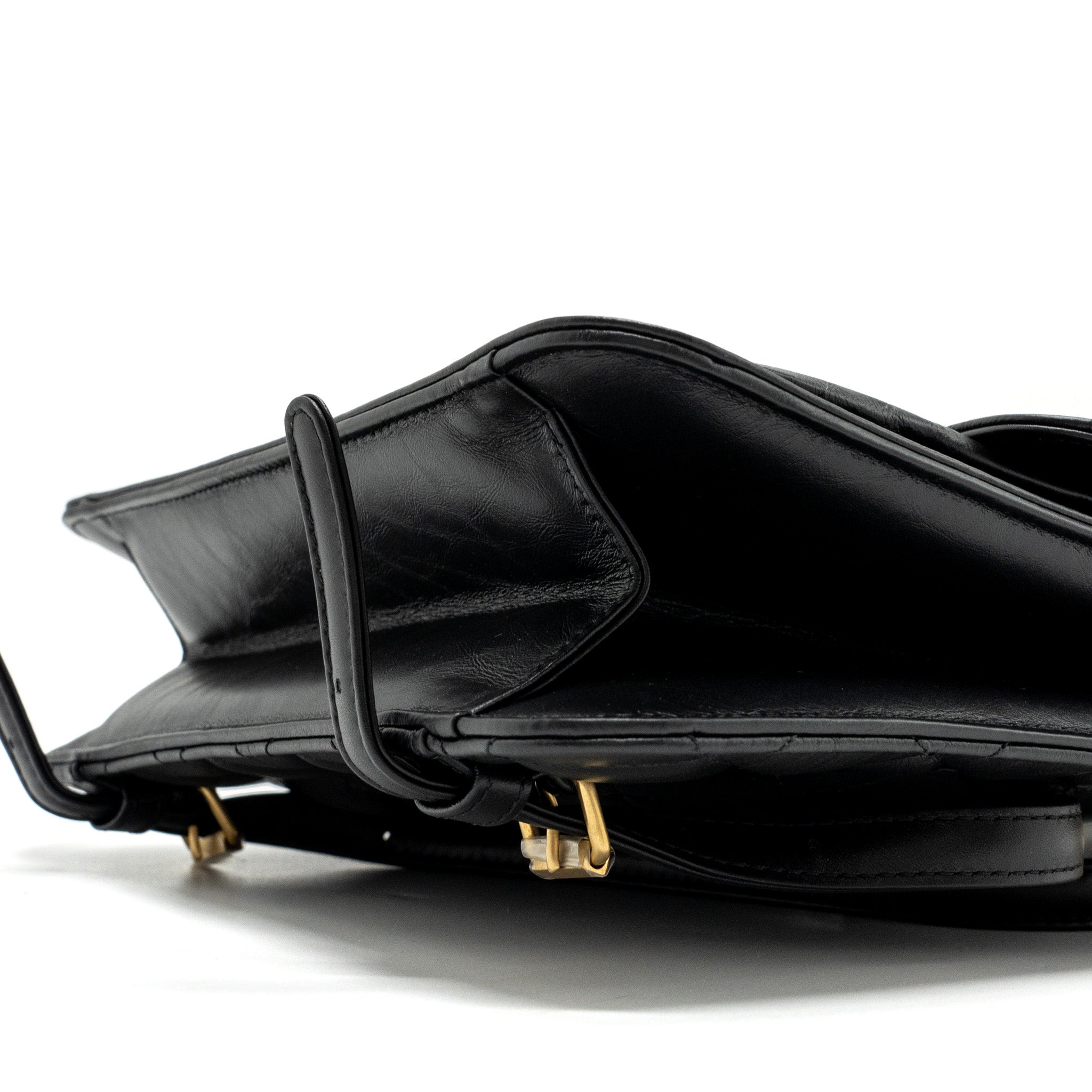 Chanel 23S flap backpack calfskin black brushed  (microchip)